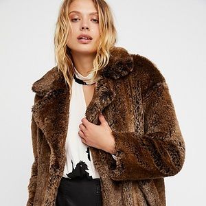 Stunning Classic Faux Fur Coat NWT